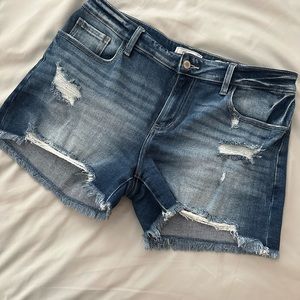 Kancan women’s jean shorts, size 30